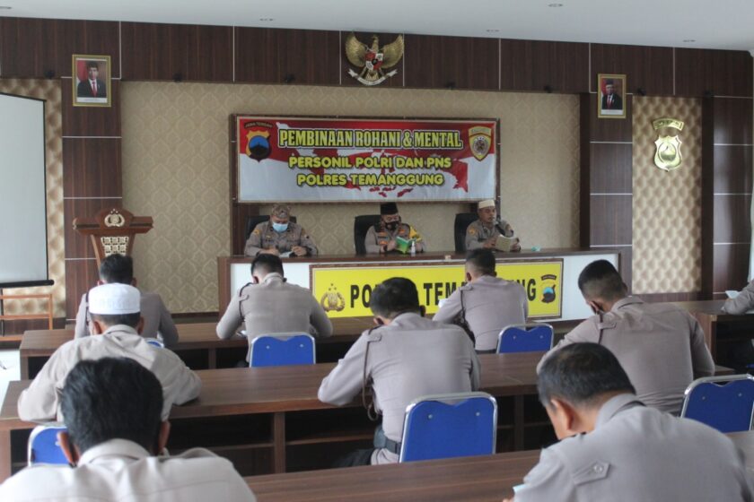 Tingkatkan Iman Dan Taqwa, Polres Temanggung Gelar Binrohtal