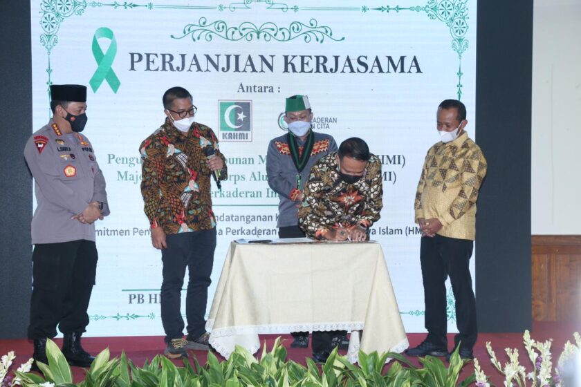 Hadiri Dies Natalis HMI Ke-74, Kapolri: Kita Butuh Bersatu Melawan Covid-19