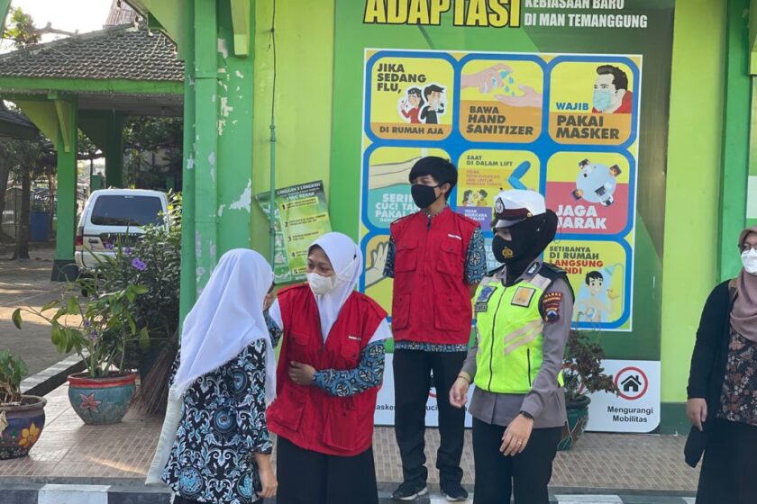 Polres Temanggung Pantau Langsung Proses Belajar Mengajar Pembelajaran Tatap Muka