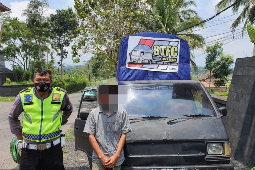 Membahayakan Pengguna Jalan, Pembuat Konten Video Mobil Oleng Diberi Surat Tilang