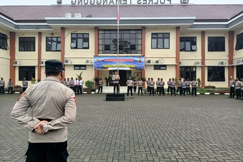 Kinerja Melebihi Tugasnya, Kapolres Temanggung Berikan Reward