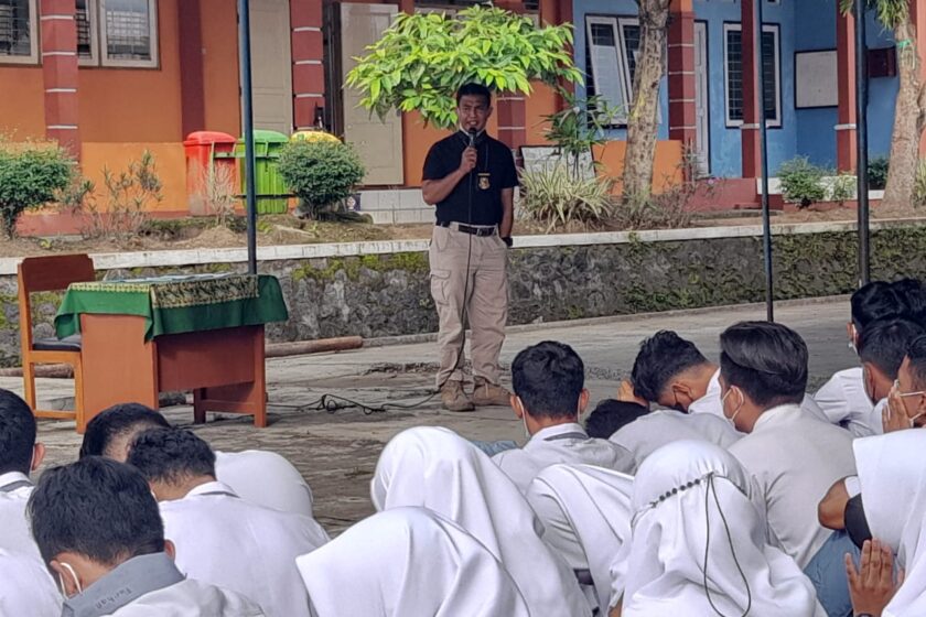 Cegah Penyalahgunaan Narkoba di Kalangan Pelajar, Satnarkoba Polres Temanggung Lakukan Sosialisasi ke Sekolahan