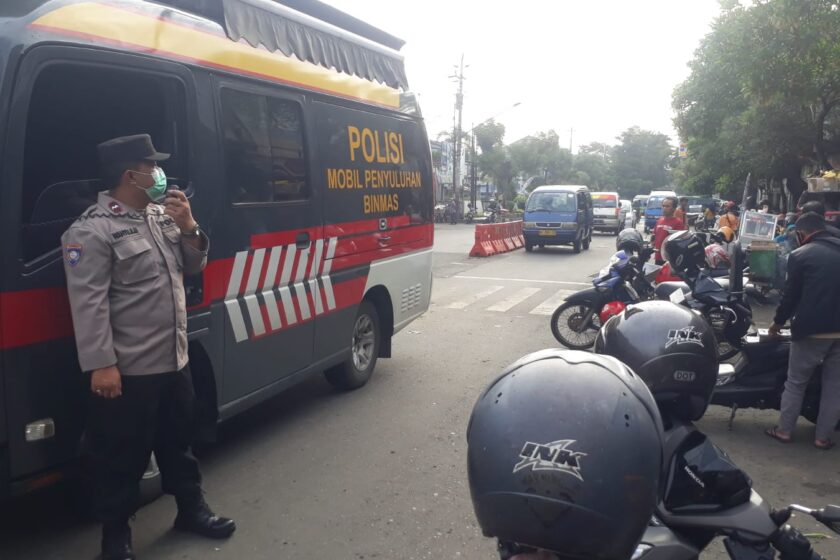 Cegah Omicron, Satbinmas Polres Temanggung Gelar Woro-woro di Pasar Kliwon