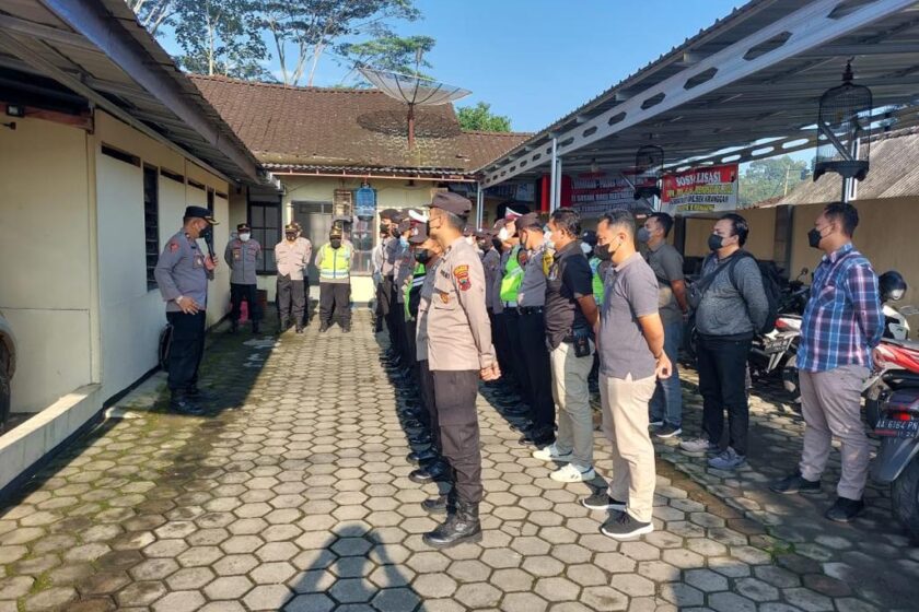 Polsek Kranggan Dibackup Polres Temanggung Amankan Pilkades Antar Waktu Desa Kemloko