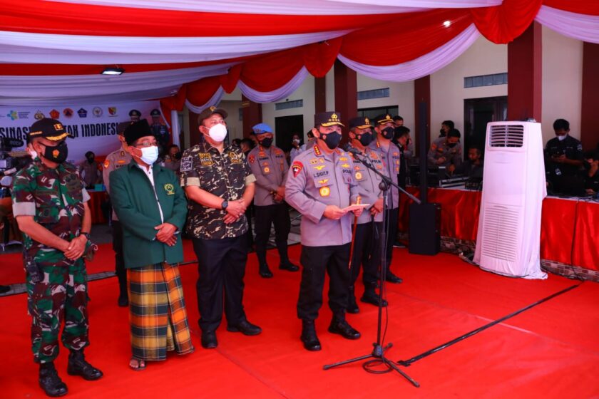 Menjelang Bulan Ramadhan, Kapolri Minta Forkopimda dan FKUB Siapkan Strategi Vaksinasi