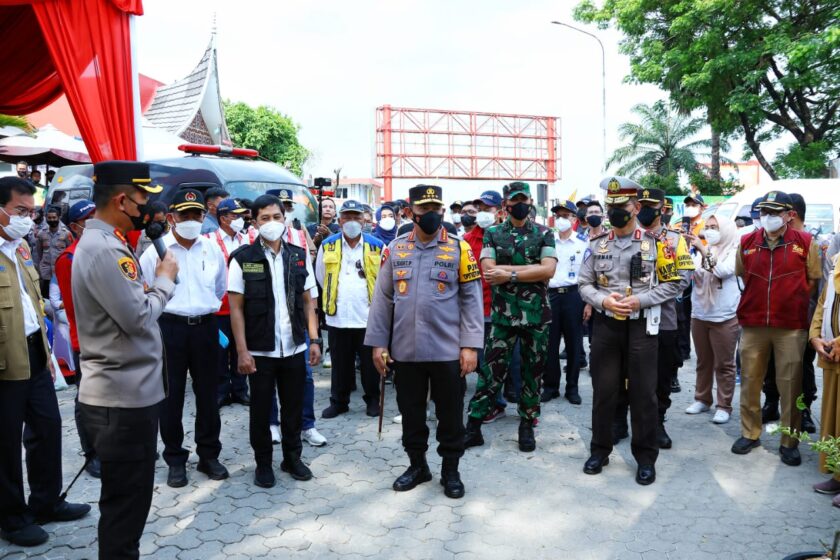 Cek Rest Area KM 57, Kapolri Imbau Pemudik Manfaatkan Layanan Posko Mudik