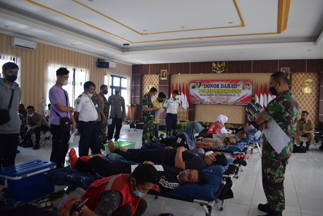 Sambut HUT Bhayangkara Ke-76, Pokres Temanggung Gelar Donor Darah