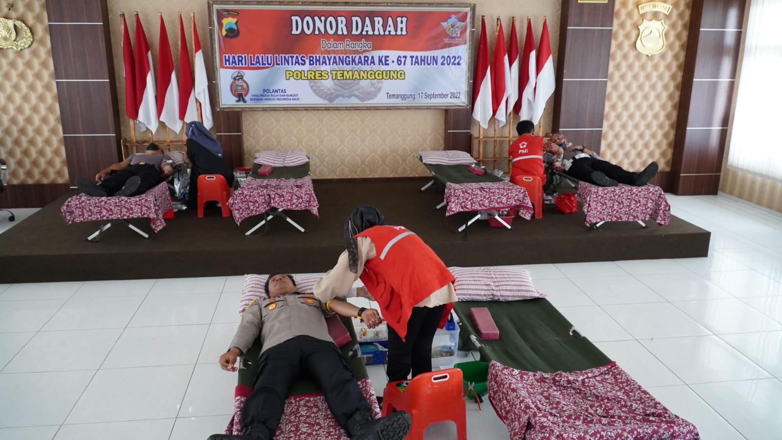 HUT Lantas, Satlantas Polres Temanggung Dan PMI Gelar  Donor Darah