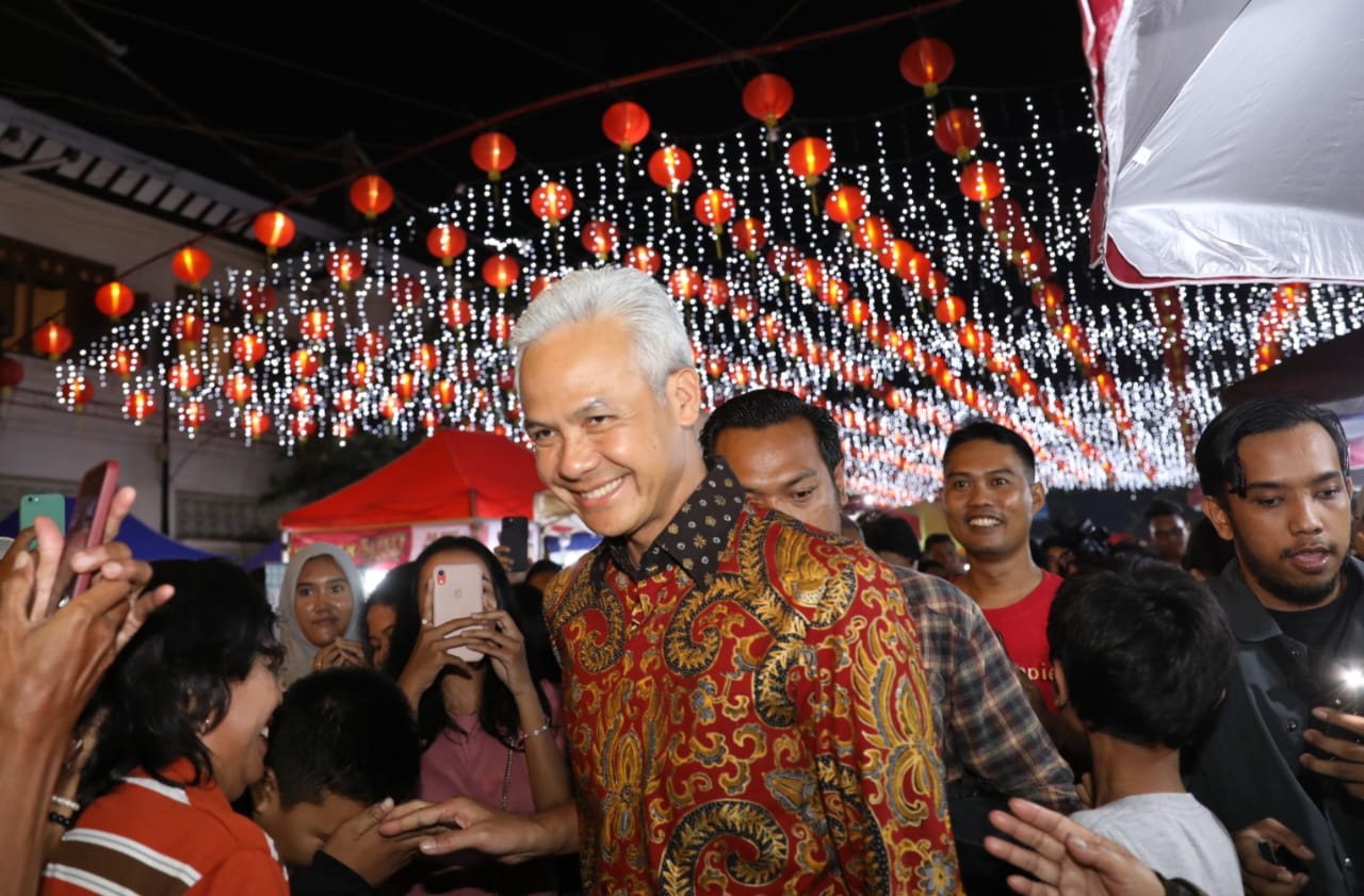 Perayaan Malam Tahun Baru Imlek 2574/2023, Ganjar Kunjungi Klenteng Tien Kok Sie Surakarta