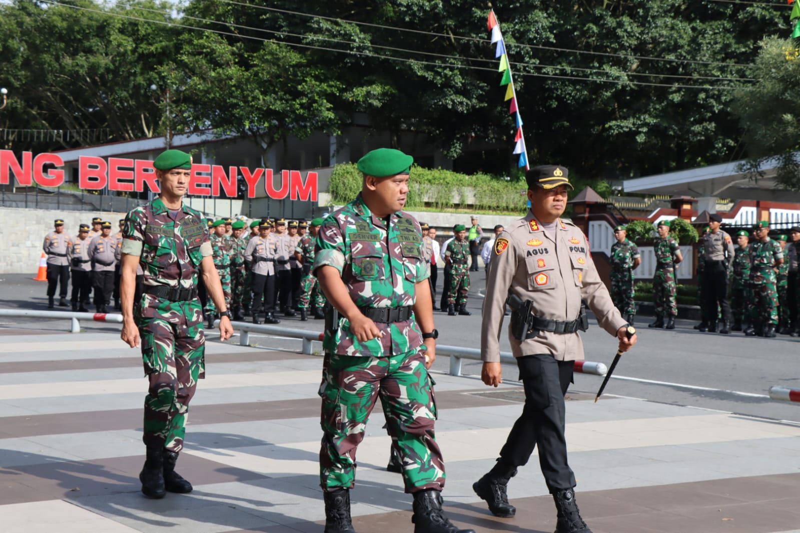 Apel Jam Pimpinan TNI-POLRI, Kapolres Temanggung; Mari Kita Tingkatkan Lagi Kebersamaan Yang Sudah Terjalin Dengan Baik