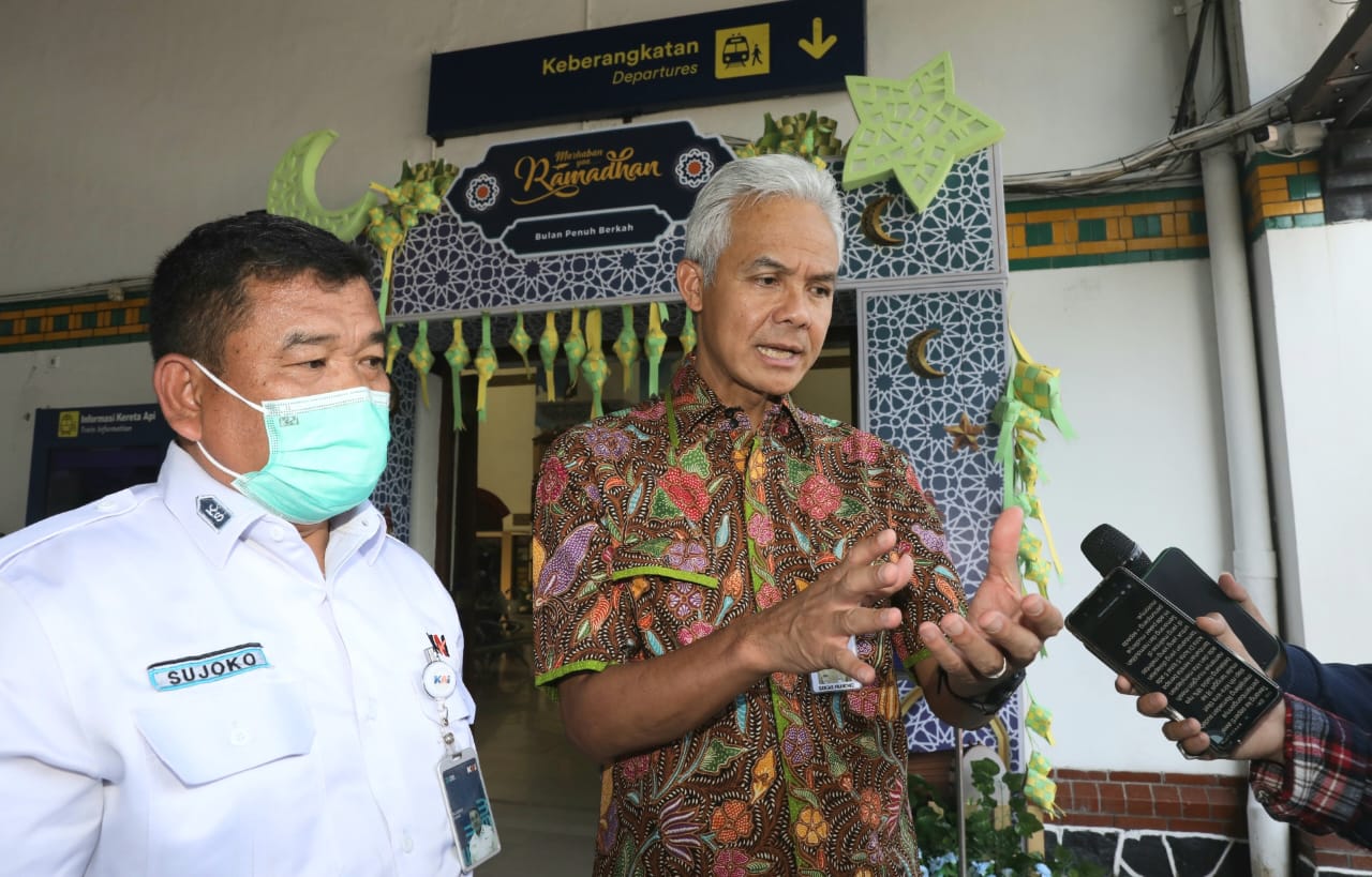 Cek Kesiapan Mudik Lebaran, Gubernur Jateng Ganjar Imbau Pemudik Manfaatkan Transportasi Publik