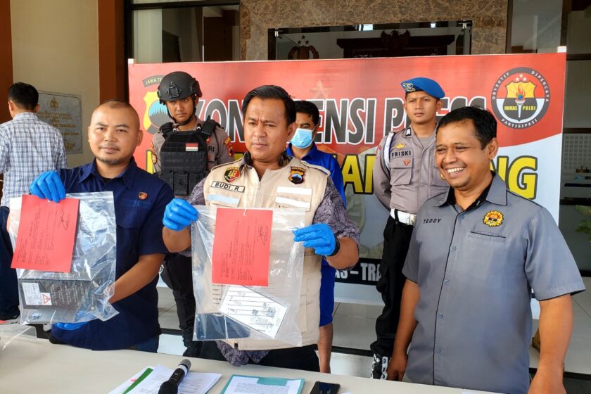 Curi HP Kemudian Dijual Melalui Medsos, Warga Wonosobo Diamankan Polisi