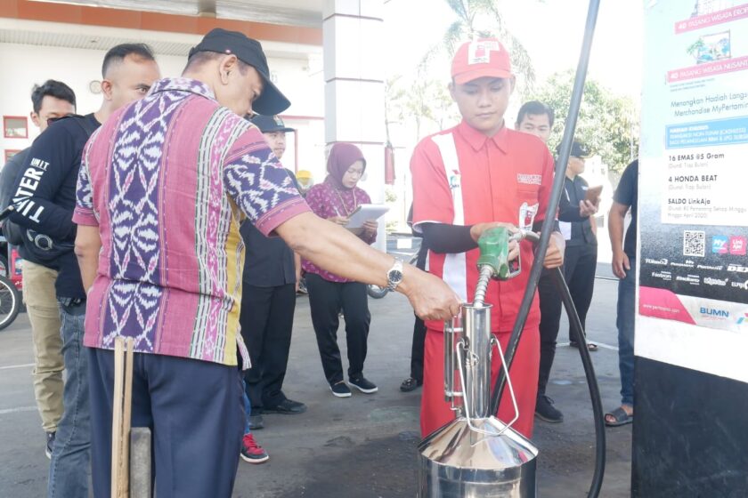 Cegah Kecurangan Pada SPBU, Satreskrim Bersama Dinkopdag Lakukan Sidak dan Pengujian Tera