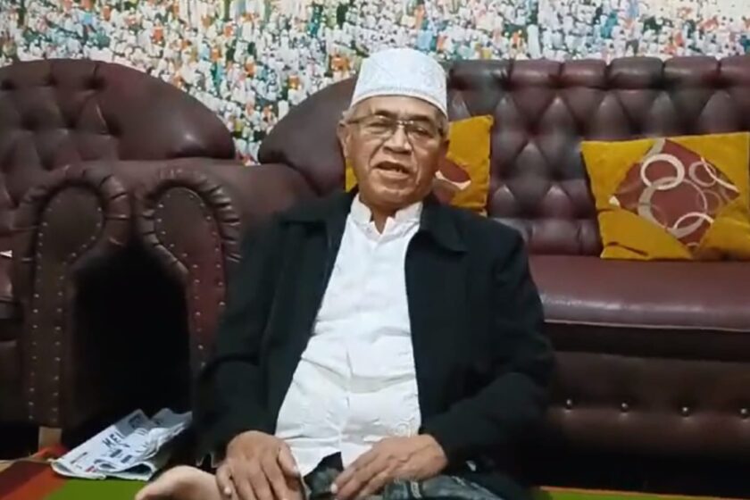 KH. Yaqub Mubarrok Dukung Dan Doakan Kapolda Jateng Mencalonkan Diri Pada Pilkada