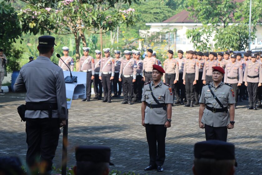 Pimpin Serah Terima Jabatan Kasatresnarkoba Polres Temanggung Dari AKP Luqman Kepada Iptu Rio Putra Simanjuntak, Ini Dia Harapan Kapolres