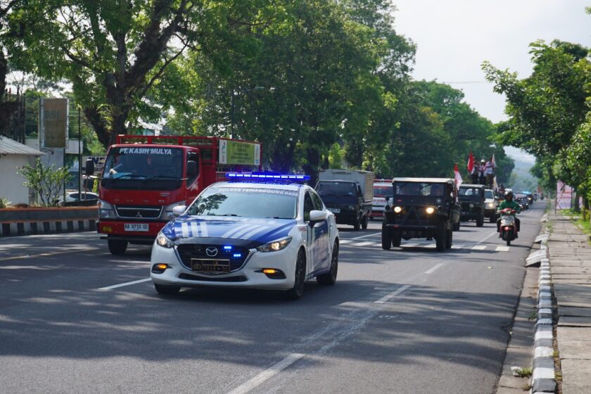 Apresiasi Atlit Berpresatasi dan Peraih Medali Pada PON Aceh 2024, Polres Temanggung Sambut Serta Arak Keliling Kota