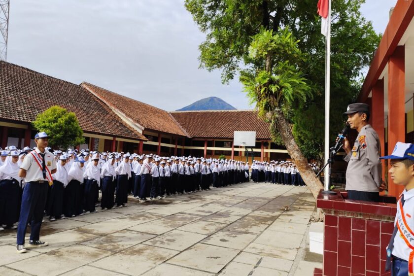 Cegah Bullyng, Penyalahgunaan Narkoba dan Kenakalan Remaja, Polres Temanggung Aktif Sosialisasi Ke Sekolah