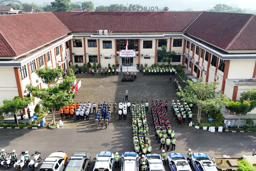 747 Personil Gabungan Siap Amankan Perayaan Natal 2024 Dan Tahun Baru 2025 Di Kabupaten Temanggung, Tempat Ibadah Dan Tujuan Wisata Menjadi Prioritas