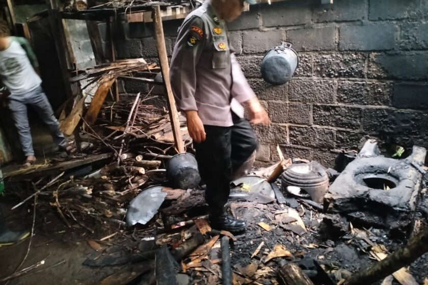 Lupa Mematikan Api Saat Ditinggal Belanja, Dapur Rumah Milik Warga Pringsurat Terbakar