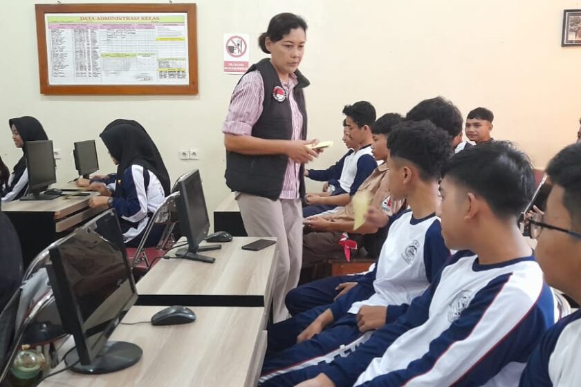 Cegah Penyalahgunaan Narkoba Di Lingkungan Pelajar, Satres Narkoba Polres Temanggung Adakan Sosialisasi P4GN di SMK N 2 Temanggung