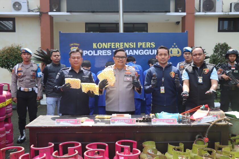 Oplos LPG Bersubsidi, Empat Tersangka Diamankan Dan Terancam Hukuman 6 Tahun Penjara
